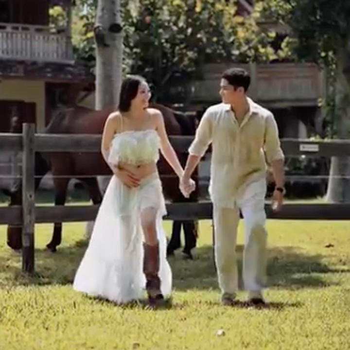 <p>Sebelumnya, Alyssa dan Al Ghazali sempat mengatakan tidak menunda untuk mempunyai momongan. "Ya sebenarnya sedikasihnya. Kita enggak mau melangkahi yang udah diatur Allah juga," ujar Al dalam channel YouTube The AL&rsquo;s, Al dan Alyssa. Begitu pun dengan jawaban Alyssa, "Kita enggak nunda, sedapetnya aja". (Foto: dok. Instagram @alyssadaguise)</p>