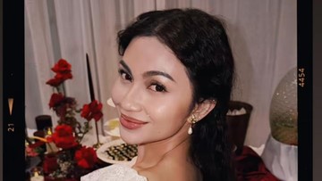 Berita Viral Selebriti dari InsertLive : Ada Kebun Herbs, Intip 7 Potret Dapur Rumah Ariel Tatum yang Estetik Bertabur Bunga