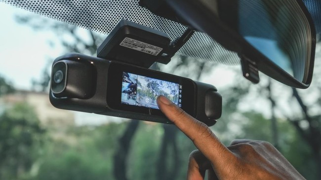 Jangan asal beli dashcam, sesuaikan fiturnya dengan kebutuhan dan bujet.