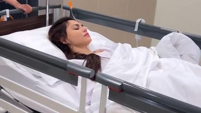 DJ Katty Butterfly Dilarikan ke Rumah Sakit Usai Alami Kista Pecah dan Pendarahan Hebat
