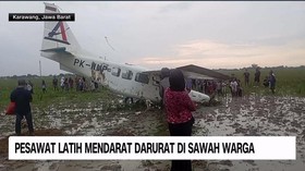 VIDEO: Pesawat Latih Mendarat Darurat di Sawah Warga