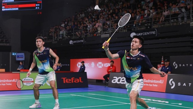 Raymond Indra/Nikolaus Joaquin berhasil menjejakkan kaki ke babak final Australia Open 2025. Dalam perjalanannya, tiga ganda Malaysia jadi korban.