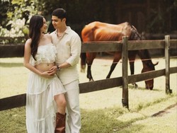 Kebiasaan Baru Al Ghazali Bicara dengan Perut Hamil Alyssa Daguise Tiap Malam