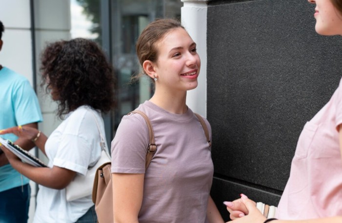 Leo Si Bintang Sosial yang Selalu Mencairkan Suasana/ Foto: freepik.com