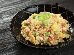 Resep Nasi Goreng Smoked Beef yang Gurihnya Nikmat