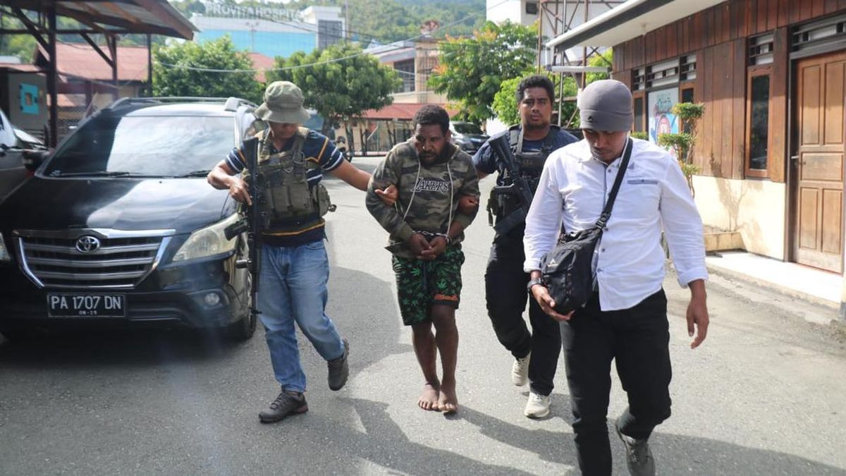 Satgas Cartenz Tangkap Anggota KKB Bunuh Nakes yang Buron Sejak 2021