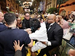 Ganggu Ariana Grande, WN Australia Dideportasi dan Dicekal Singapura