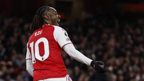 Legenda Liverpool Minta Maaf ke Bintang Arsenal