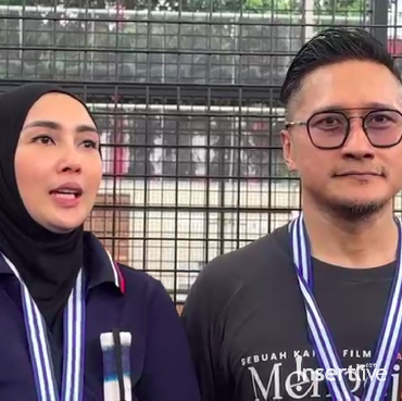 Anak Sulung Kuliah di Luar Negeri, Arie Untung & Istri Ajarkan Kemandirian