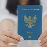 Hindari Menyimpan Paspor di Tempat Ini saat Liburan Menurut Ahli