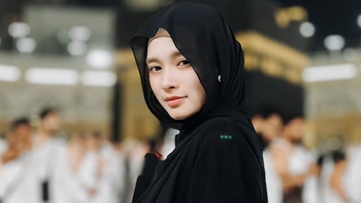 Manajer Akui Inara Rusli Minta Maaf Soal Berita Perselingkuhan