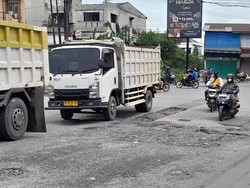 Pemkot Medan Sebut Aspal Rusak di Simpang Kantor Jalan Nasional
