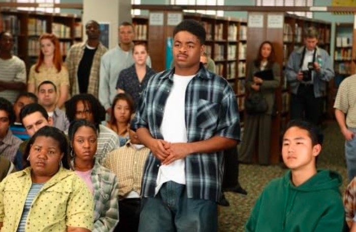 Pelajaran Freedom Writers tentang keberanian untuk perubahan hidup lebih baik. Tumbuhkan kepercayaan bahwa kamu layak punya hidup lebih baik dan mampu mengusahakannya./Foto: imdb.com