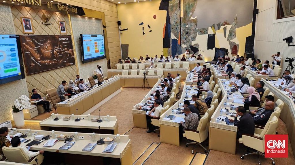 DPR Tetapkan 9 Komisioner Ombudsman 2026-2031, Hery Susanto Jadi Ketua