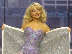 Sabrina Carpenter Kasih Lihat Foto Kamar Mandi Rusak karena Kebakaran