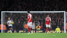 Gol Richarlison dari Tengah Lapangan ke Gawang Arsenal Pecah Rekor