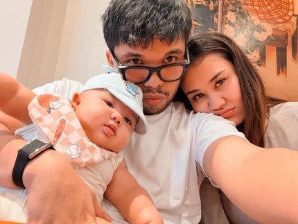 5 Momen Ekspresi Baby Arash Anak Aaliyah Massaid saat Dijahilin oleh Sang Ayah Thariq Halilintar