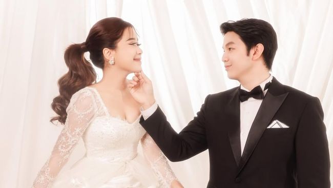 Pemberkatan Nikah Brisia Jodie dan Jonathan Alden Digelar Besok di Gereja Katedral