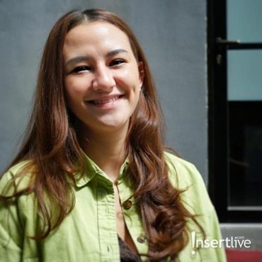 Putuskan Menetap di Bali Bareng Anak, Dahlia Poland Kesulitan Cari Tempat Tinggal