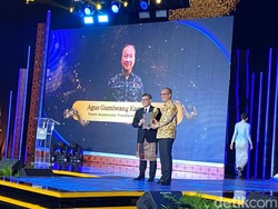 Percepat Transformasi Industri Hijau, Menperin Raih Penghargaan detikcom Awards 2025