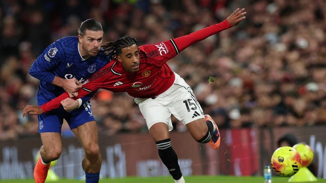 Jack Grealish dipastikan absen hingga akhir musim bersama Everton setelah menjalani operasi kaki. Peluangnya tampil di Piala Dunia 2026 juga semakin menipis.