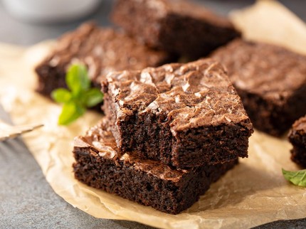 3 Resep Brownies Fudgy Oven, Enak dan Cokelat Banget