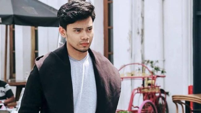 Buka Suara, Insanul Fahmi Akui Sudah Nikah Siri dengan Inara Rusli