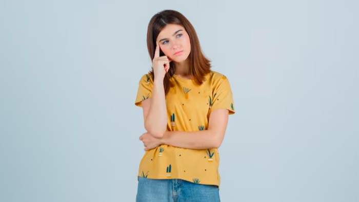 Kenali emosi untuk regulasi rmosi yang sehat. Cara ini dapat menurunkan intensitas emosi negatif./Foto: freepik.com/8photo
