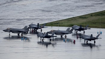 FOTO: Penampakan Jet Tempur F-35 AS di Puerto Rico Intai Venezuela