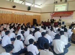 Cegah Bullying, Polresta Malang Kota Gelar Roadshow ke Sekolah