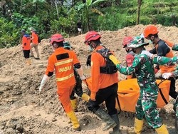 5 Korban Longsor Banjarnegara Ditemukan Hari Ini, Ada Jasad Ortu Peluk Anak