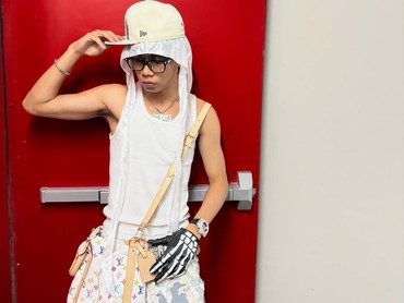 Lirik Lagu Dia - Sency feat. Tenxi