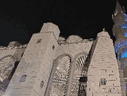 Mengunjungi Masjid Blue Mosque di Pejaten Barat