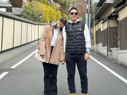 Lama Tak Terlihat, Ini Potret Yuanita Chistiani Bersama Suami Pengusaha yang Makin Harmonis