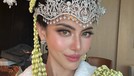Davika Hoorne Jadi Pengantin Sunda&period;