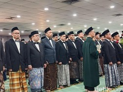 Lantik Pejabat Struktural di Kemenhaj, Gus Irfan Pesan Begini