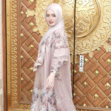 Inara Rusli Diduga Jadi Pelakor, Putri Sulung Pernah Peringati Hal Ini