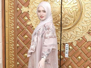 Alasan Inara Rusli Mau Menikah Siri dengan Insanul Fahmi