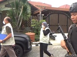 Heboh KPK Obok-obok Kantor di Surabaya Terkait OTT Bupati Ponorogo