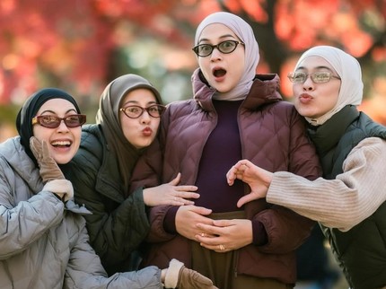 5 Potret Maternity Shoot Nina Zatulini di Korea Selatan, Spesial karena Ditemani Sahabat