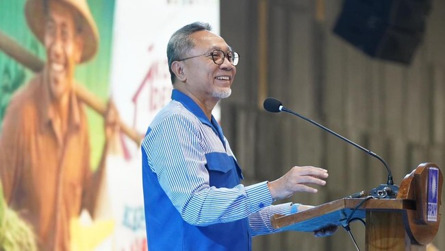 Rakernas ini dibuka langsung oleh Ketua Umum Zulkifli Hasan (Zulhas) yang menyatakan bahwa rakyat tidak membutuhkan janji dan wacana saja.