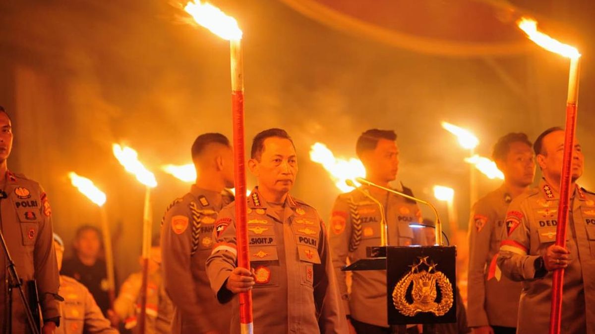 Kapolri Pimpin Renungan Ksatria Bhayangkara di Apel Kasatwil