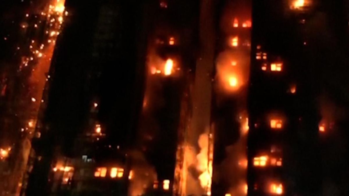 Janggal Kebakaran 7 Gedung Apartemen Hong Kong, Apa Penyebabnya?