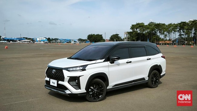 Toyota Veloz Hybrid yang merupakan MPV hybrid termurah dari Toyota ini hadir dalam tipe V, Q dan Veloz Q HEV TSS Modellista.