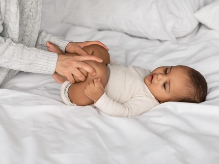 7 Penyebab Bayi Baru Lahir Bisa Alami Sembelit, Bunda Perlu Tahu