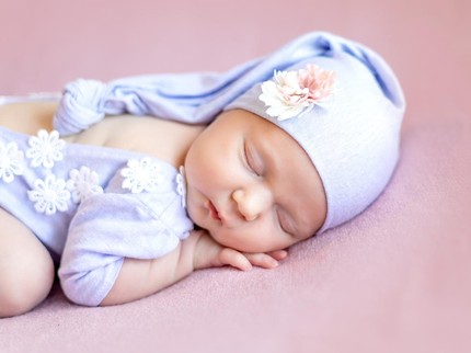 30 Ide Nama Bayi Perempuan dari Member BABYMONSTER