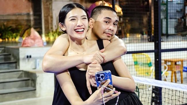 Cerita Raditya Dika soal 7 Tahun Pernikahan dengan Anissa Aziza