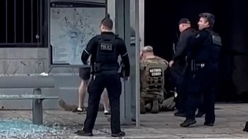 Detik-detik usai Penembakan Tewaskan 2 Tentara Garda Nasional AS