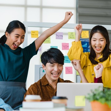 Tak Sekadar Ramah, Ini 10 Tipe Orang yang Akan Memiliki Banyak Teman di Tempat Kerja