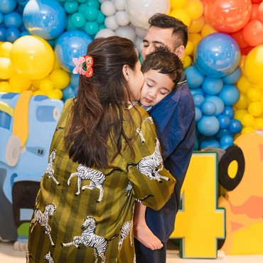 Raffi Ahmad Beri Doa & Pesan Haru, 7 Momen Hangat Ulang Tahun ke-4 Rayyanza Sang Putra